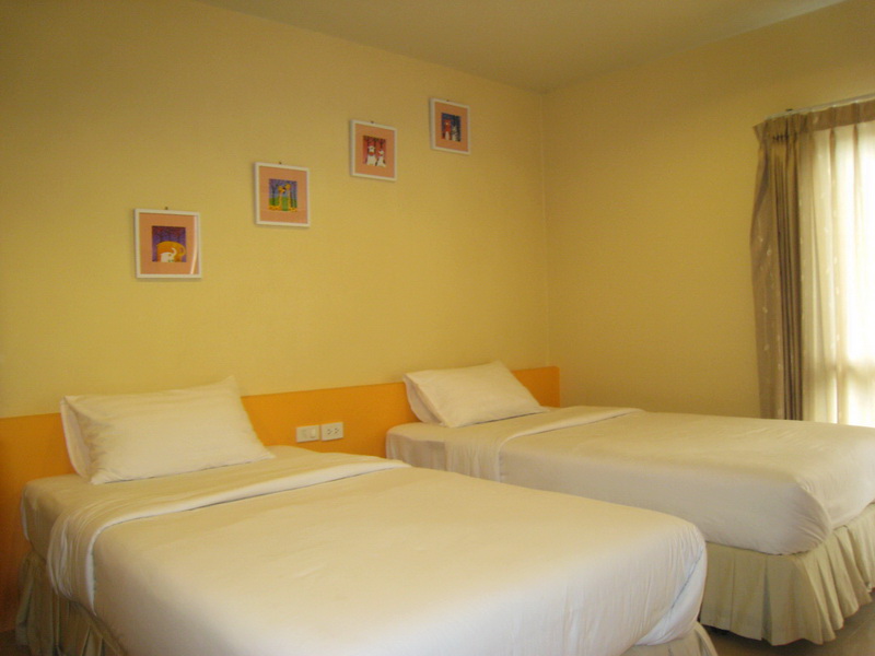 Orange Room Style