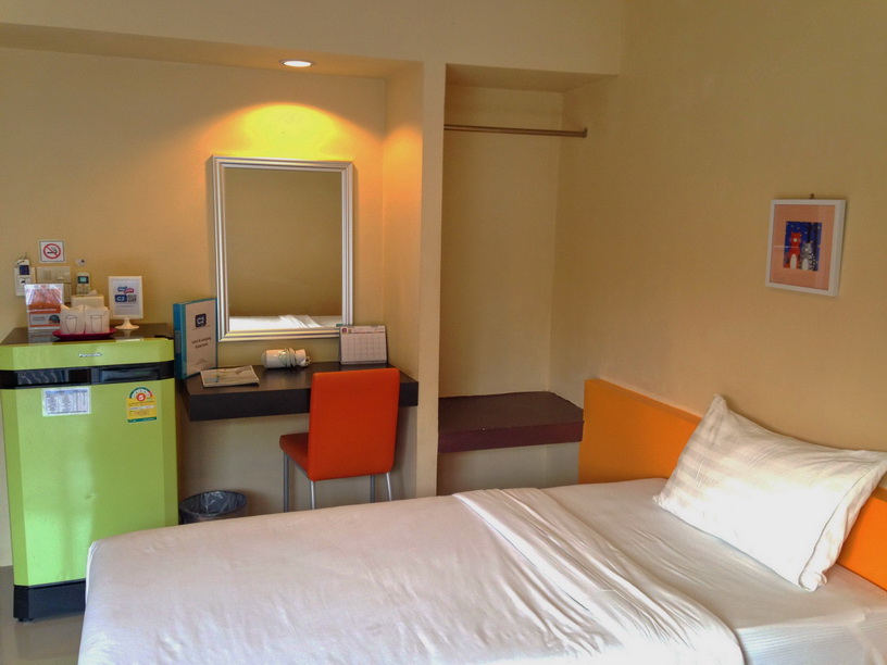 Orange Room Style