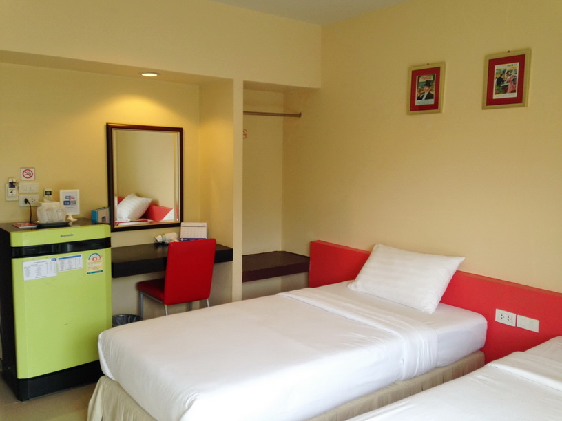 Red Room Style